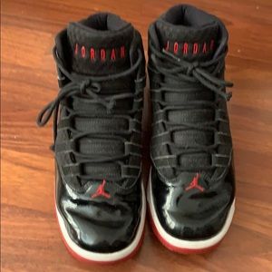 Jordan Black, White, and Red Sneakers Size 7Y